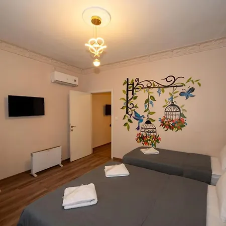 Pera Imperium Taksim 4*