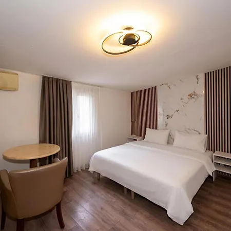 Pera Imperium Taksim Aparthotel
